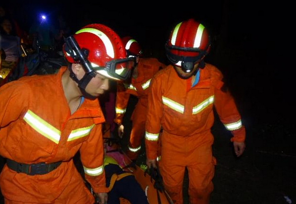 防墜器：粉刷工墜入地下室，都是因為沒有它